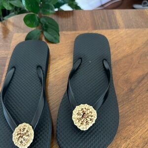 Black Flip Flops with Hand Crafter Charleston SC